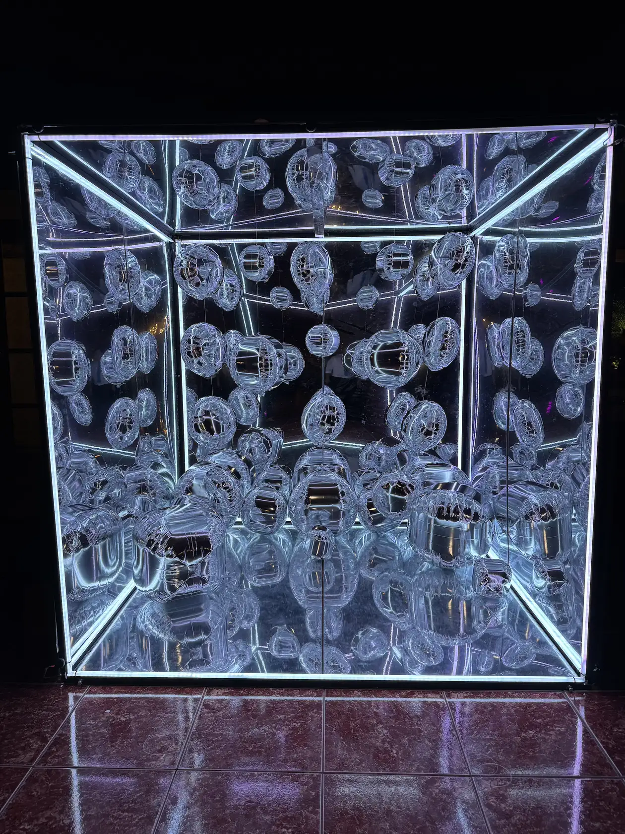 MirrorBox · Imagen