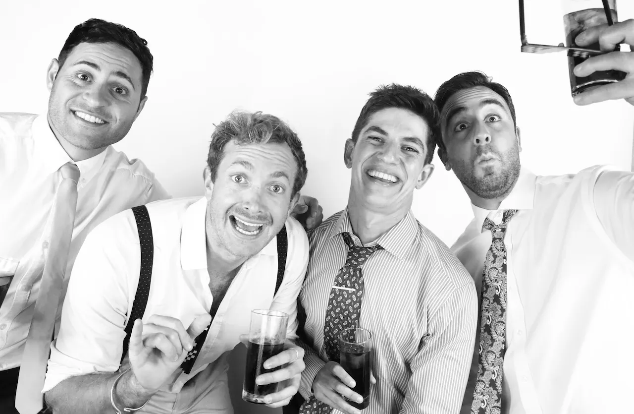 B&W Studio · Imagen