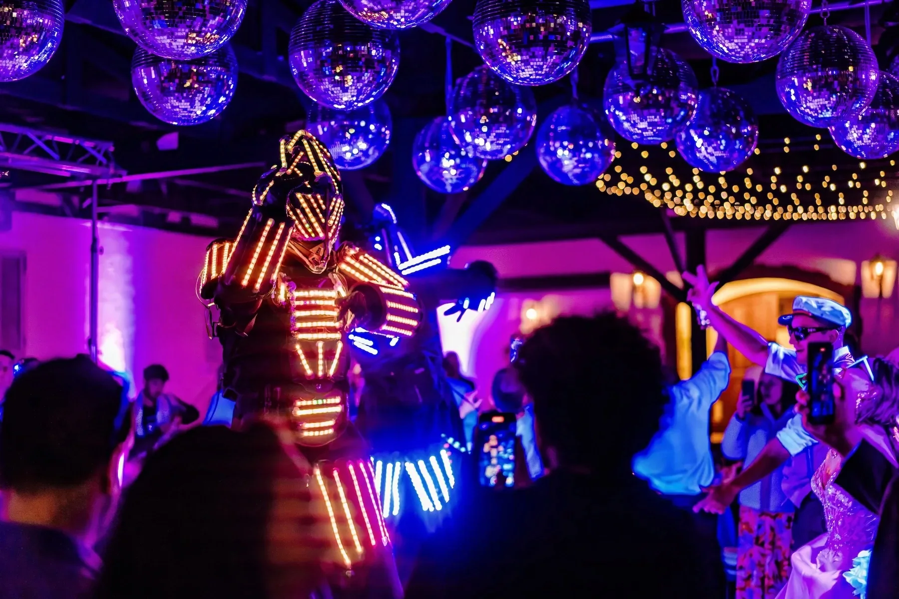 HombreLED por Stellar Eventos