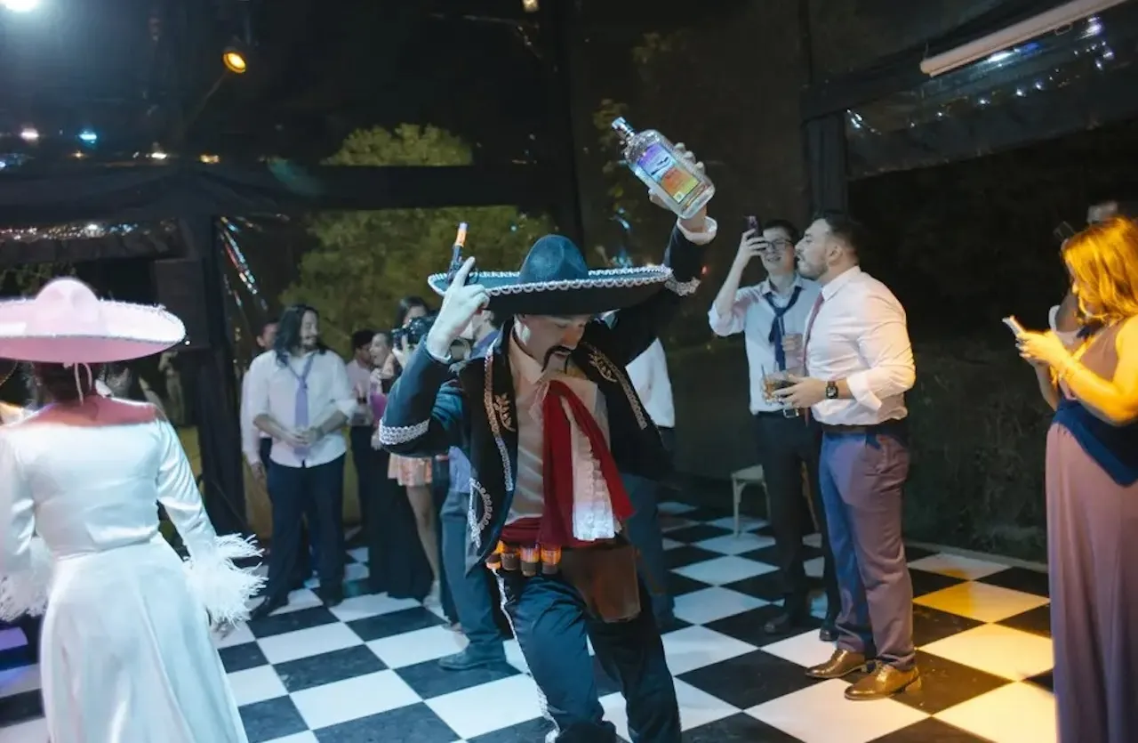 Órale Wey por Stellar Eventos